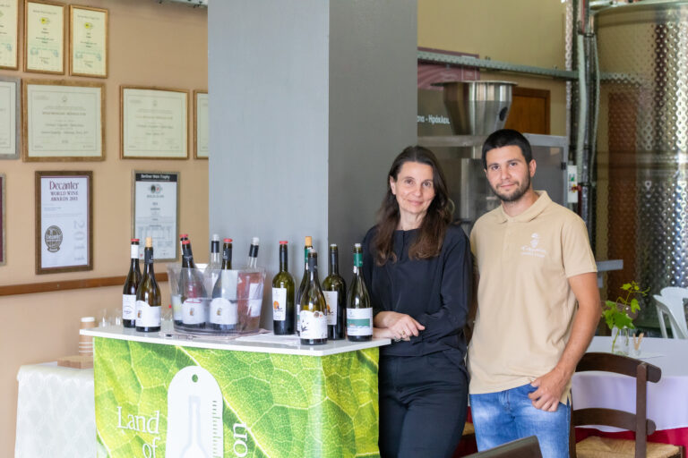 efrosoni kreta dafnes